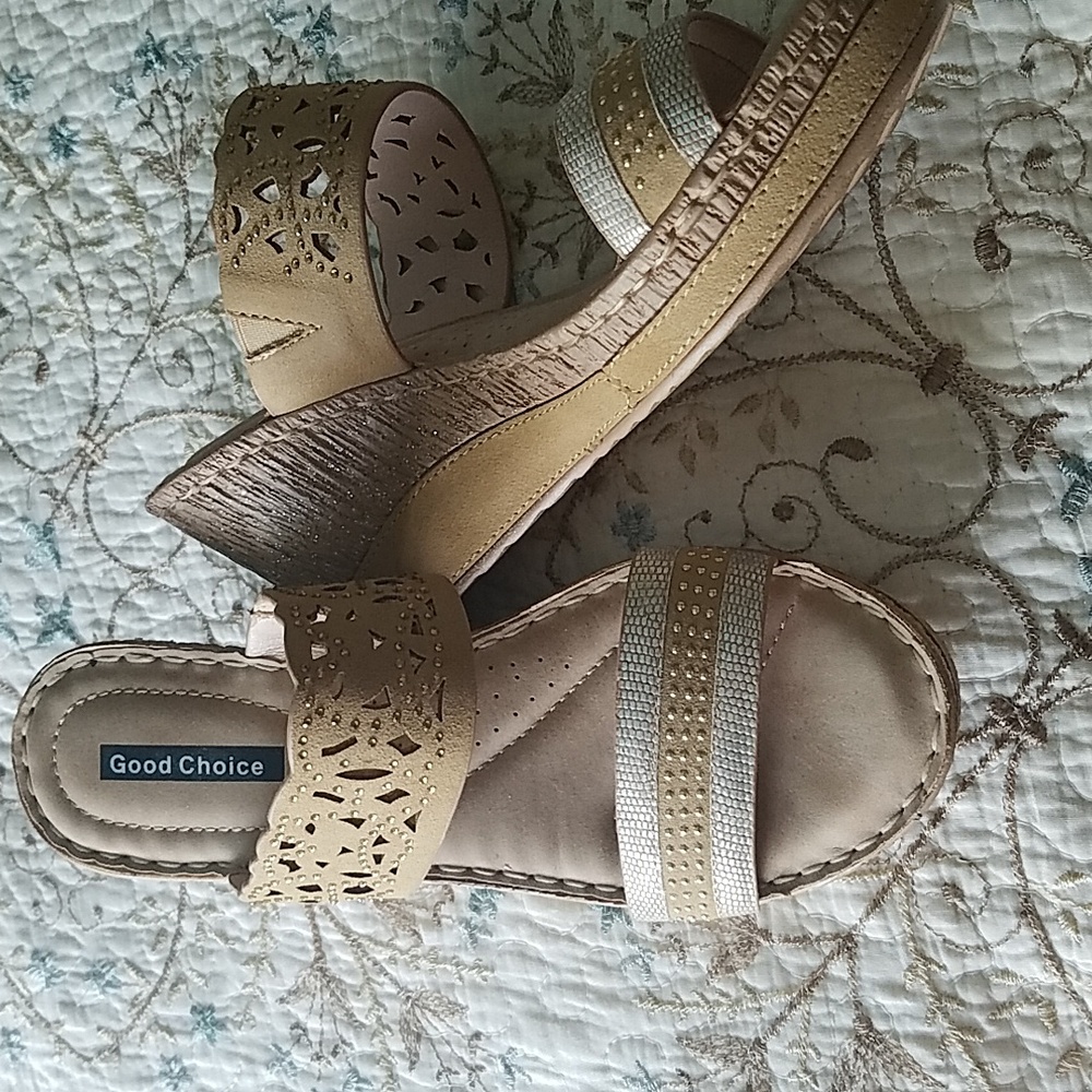 sandles